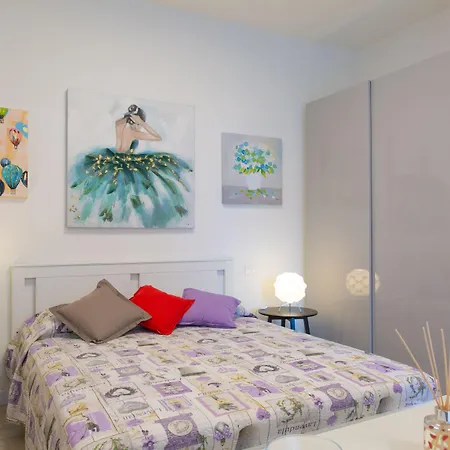 Porta San Felice Homely アパート *